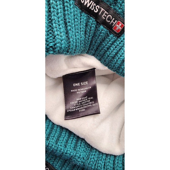 Swiss Tech Purple Knit Beanie Hat Winter Snow Pom Thermal Lined One Size NWT - Picture 2 of 2